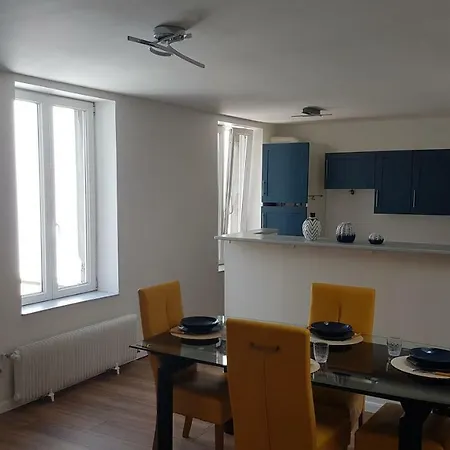 Sympa A 5 Min Du Centre A Pied Ferienhaus Charleville-Mézières